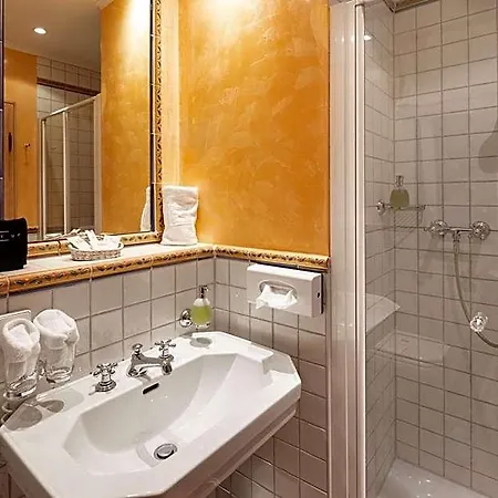 Romantik Residenz Am See Отель 3*