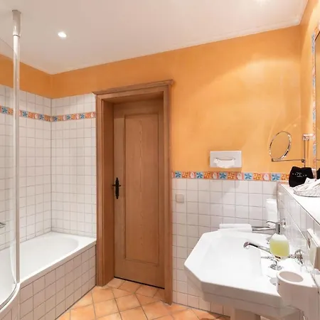 Hotel Romantik Residenz Am 3*