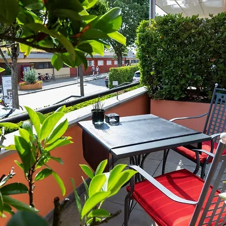 Hotell Romantik Residenz Am Meersburg